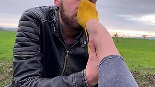 Foot fetish outdoor action
