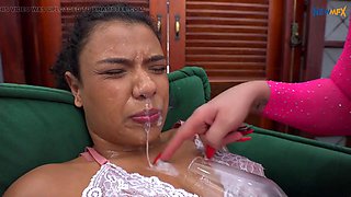 Lesbian Cougar Nats Saliva Soaked Feet